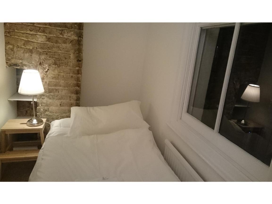 Central London Flat. Georgian Terrace. Bright. Номер фото