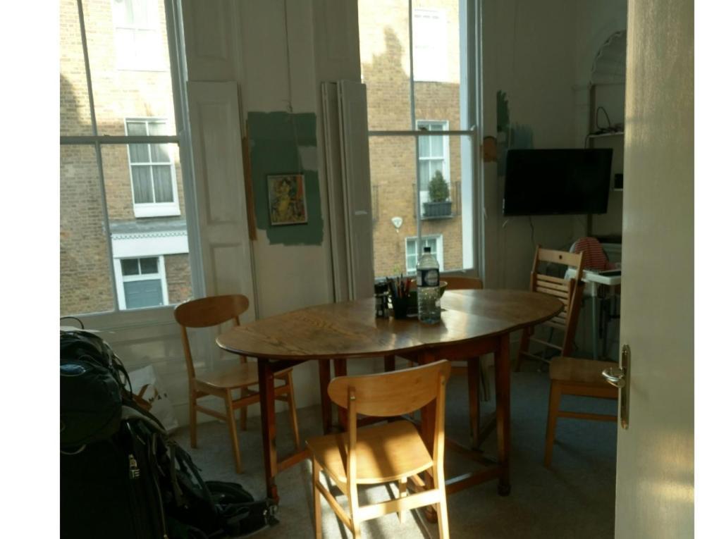 Central London Flat. Georgian Terrace. Bright. Номер фото